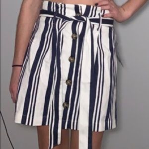 Forever 21 Blue & white striped skirt with buttons